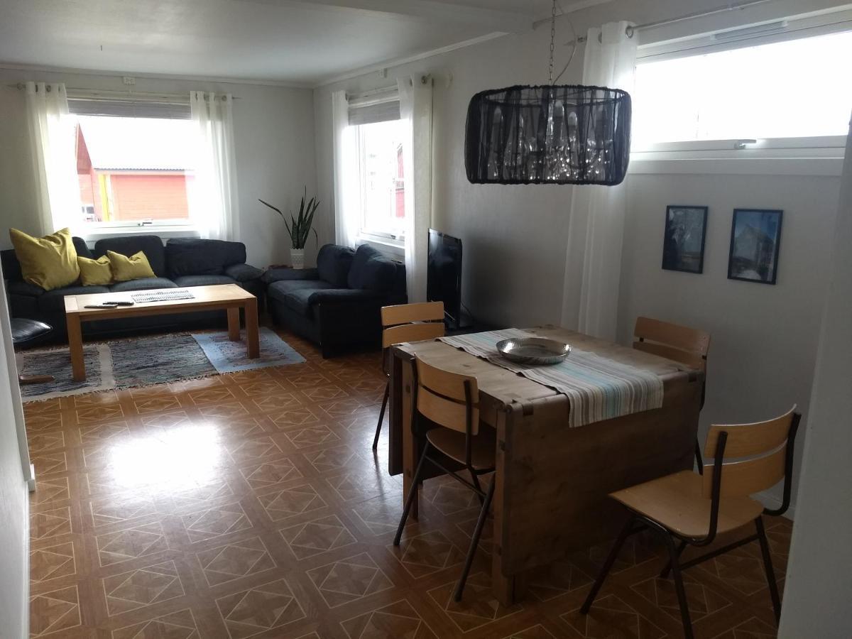Apartmán 43 Oscarsgate Vadsø Exteriér fotografie